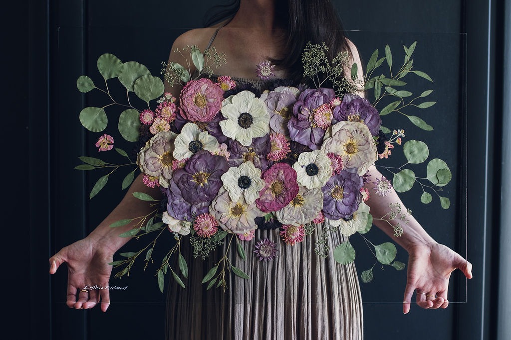 wild-blossoms-holding-art-in-dresses-feb-2023-web-51