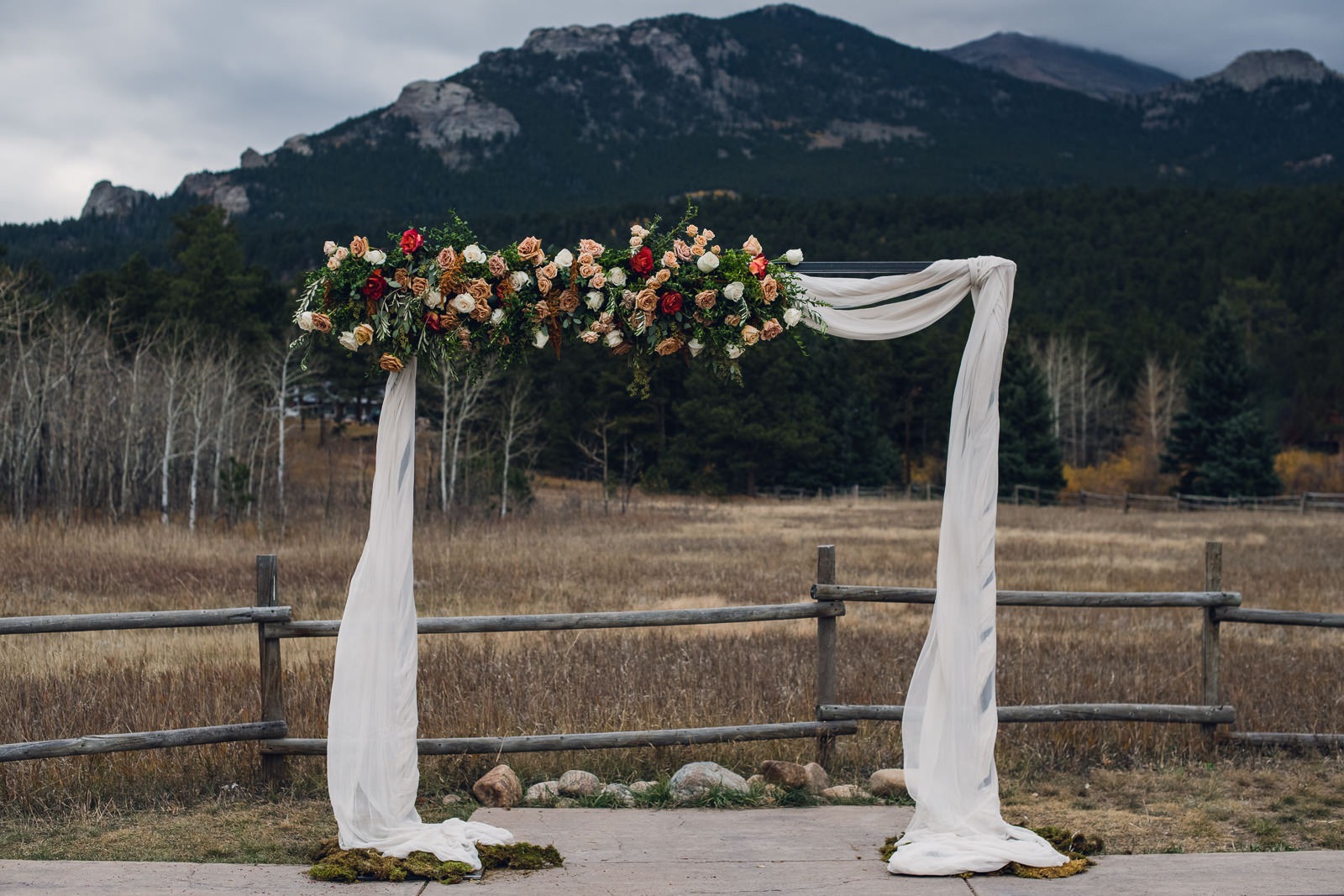 wild-blossoms-miranda-sean-wedding-web-20