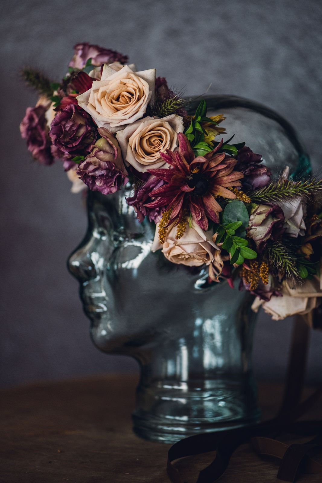 wild-blossoms-autumn-elopement-bouquet-crown-web-21